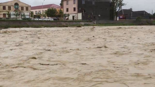 Река Басс, г. Шали 07.05.2020 смотреть онлайн