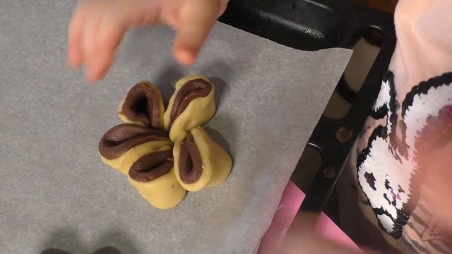 готовим печенье цветочки смотреть онлайн