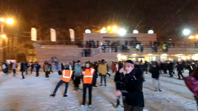 Каток в Сокольниках 05.01.2013 смотреть онлайн