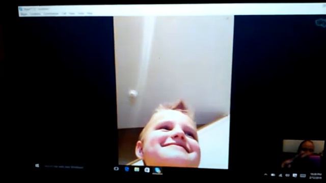 Elias looking like paranormal activity lmao смотреть онлайн
