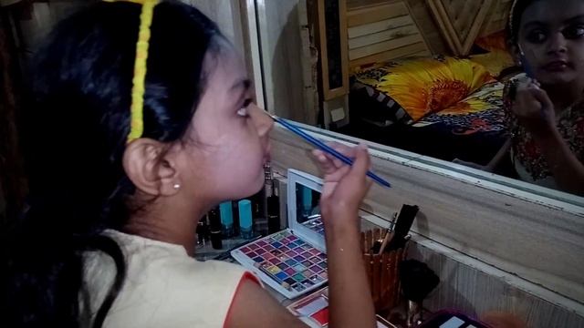 Makeup Challenge in Urdu/Hindi | Kids Funny Videos | Anaya Anu Ana смотреть онлайн