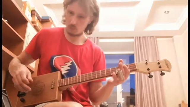 4 Strings Cigar Box Guitar смотреть онлайн