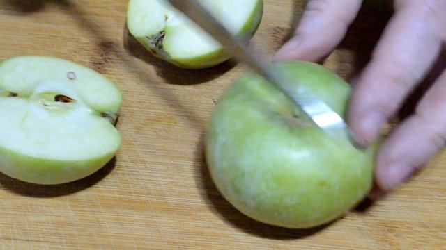 Как вкусно приготовить сырники без сахара в духовке. Сырники с яблоком. Еда для диабетиков 2 типа. смотреть онлайн