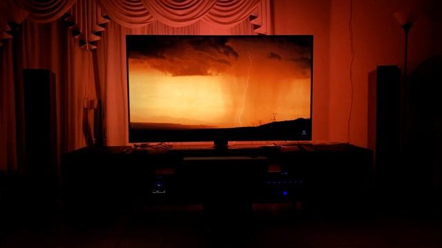Philips Hue Sync Box смотреть онлайн