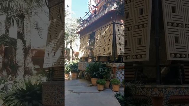 casa Vicens Antonio Gaudi the most important Spanish architect смотреть онлайн