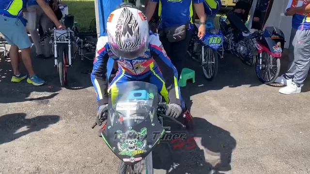 SUASANA PADDOCK TTHS AT IDC BERSAMA EBON смотреть онлайн