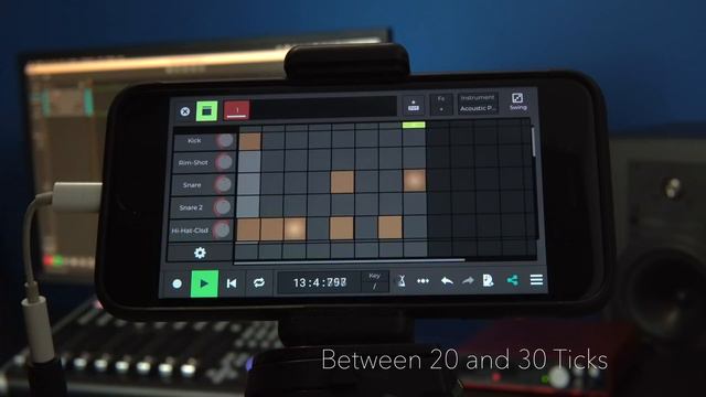 Using the Step Sequencer & Creating Beat Tracks | n-Track Studio смотреть онлайн