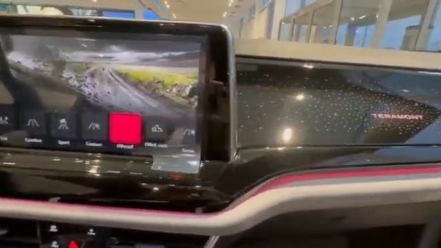 Совершенно другой Volkswagen Teramont, версия из Китая