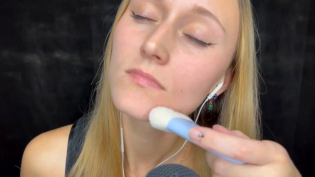 АСМР ? ПОГЛАЖИВАНИЯ ТЕЛА И ОБЗОР МОИХ ТАТУИРОВОК / ASMR смотреть онлайн