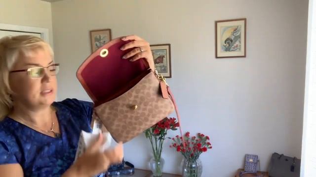 Y255 Сумочка CASSIE от COACH (Касси от Коуч) и при чем здесь Луи Вуитон (Louis Vuitton) смотреть онлайн