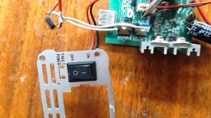 Ремонт инвертора 12/220 Вольт. Под нагрузкой ведёт себя не адекватно.