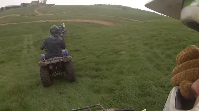Yamaha Grizzly 125 - Endruo Riding Part 1 смотреть онлайн