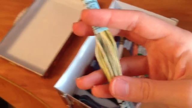 Обзор на мои материалы для фенечек:) смотреть онлайн