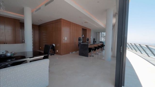 Coming Soon - Penthouse 24001 'The Oracle' 21 Elizabeth Av, Broadbeach by Tolemy Stevens смотреть онлайн