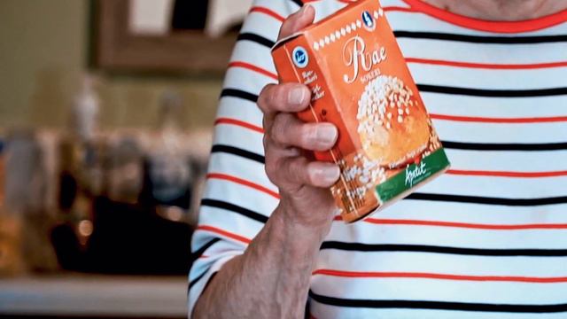 How to Make Pulla (Finnish Cardamom Bread) | Cooking Finnish with Miriam смотреть онлайн