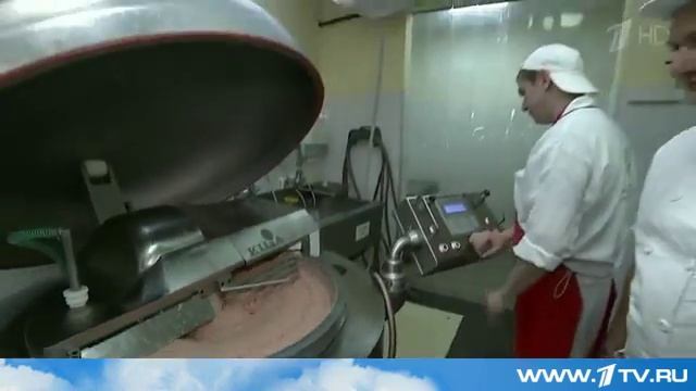 80 лет назад на прилавках магазинов Советского Союза появилась легендарная `Докторская` колбаса П смотреть онлайн