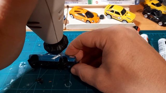 HOT WHEELS NISSAN SKYLINE HT 2000GT-X, SIMPLE CUSTON 15MIN.!!! смотреть онлайн