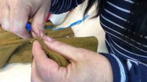 Как быстро укоротить рукав с манжетом✂️