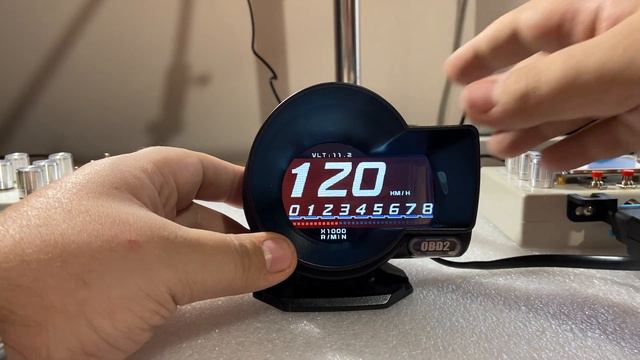 APARAT DIAGNOSTICARE SI AFISAJ INFORMATII BORD PE PARBRIZ, UNIVERSAL HUD HEAD UP DISPLAY, F8 смотреть онлайн
