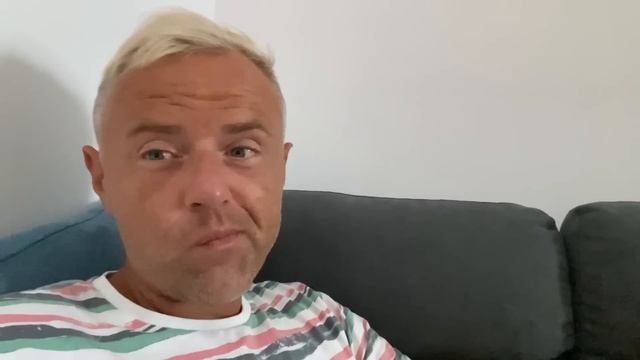 Жаба душила за латвийскую зарплату …