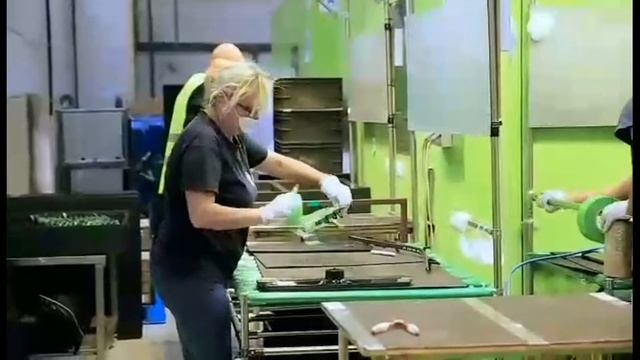 Работа на заводе Jasplastik. Оператор Конвейерной Линии ? Словакия ✨ Вакансии LIBERTY PLUS Украина смотреть онлайн