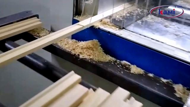 Четырехсторонний продольно-фрезерный станок QUADRO 623 процесс производства рамки на станке Квадро смотреть онлайн