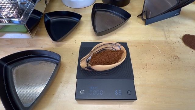 Turin DF83 Particle Distribution - Drip смотреть онлайн