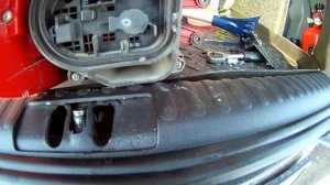 Замена лампы стоп-сигнала VW Tiguan