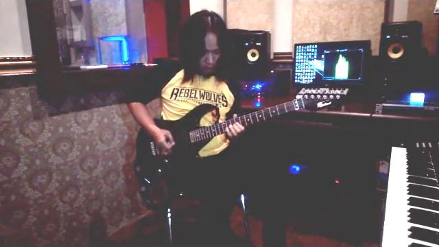 Guitar World The Flight Of The Bumblebee (Rudiana) смотреть онлайн