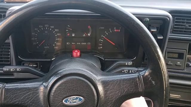 Запуск двигателя Ford Sierra в мороз смотреть онлайн