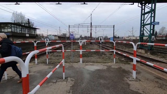 Как доехать из Киева в Освенцим, Польша (музей Аушвиц, Аушвиц II - Биркенау) Тревел Влог смотреть онлайн