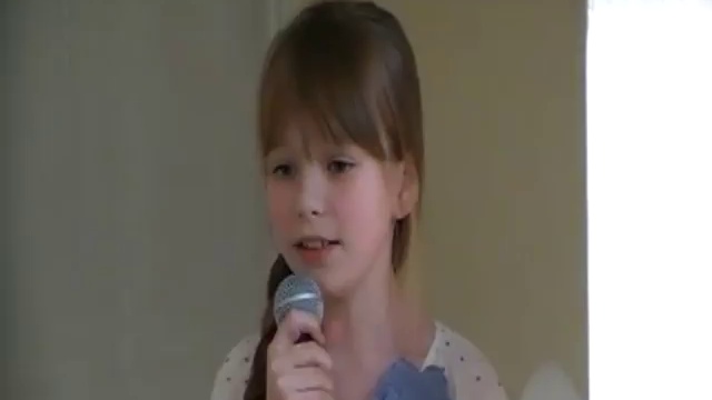 11-летняя талантливая певица Конни Тэлбот смотреть онлайн