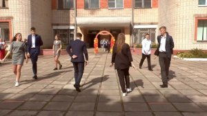 1 сентября 2021г   танец  "Прекрасное далёко"