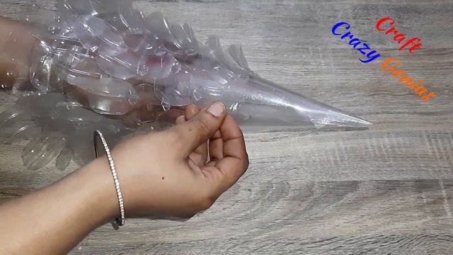 Economical Christmas Tree making idea with water bottle ?5 |DIY low budget Christmas craft idea?5 смотреть онлайн