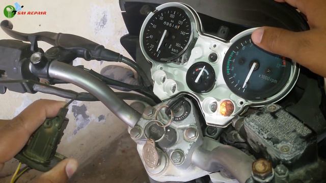 How to calibrate fuel meter of any motorcycle | fuel meter showing wrong readings ?? (pulsar 150) смотреть онлайн