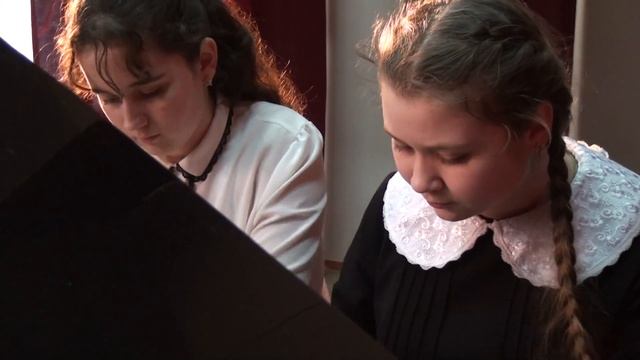 "Русские узоры" смотреть онлайн