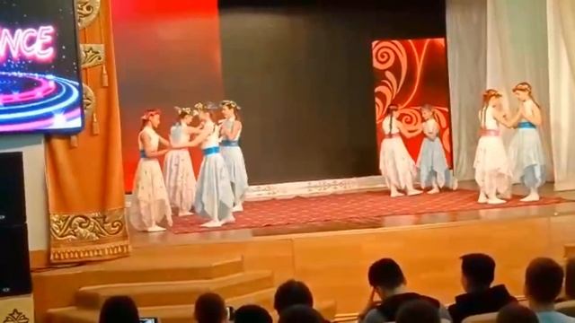 6 участница фестиваля "СОЗВЕЗДИЕ ТАЛАНТОВ" - Владыкина Ульяна смотреть онлайн