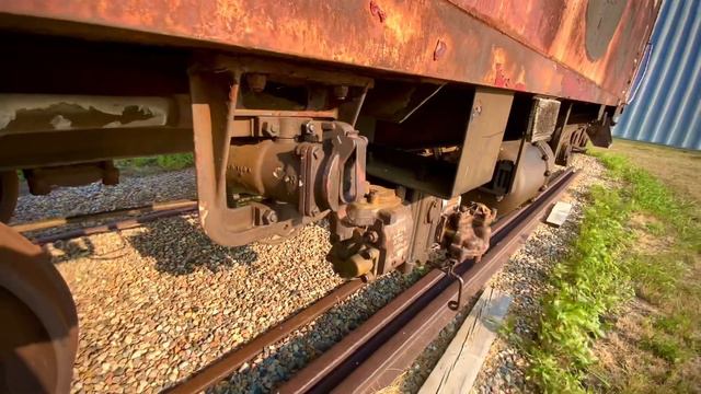Inside A CABOOSE!! What Goes On Inside A Caboose?