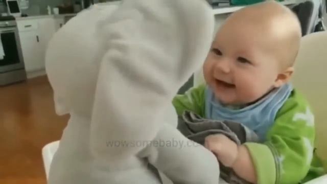 ПОЮЩИЙ СЛОНИК ИДЕАЛЬНЫЙ ПОДАРОК ДЛЯ ВАШИХ ДЕТЕЙ смотреть онлайн