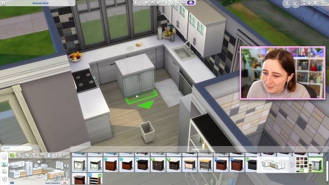 I tried fixing my little sister's builds in The Sims 4 смотреть онлайн