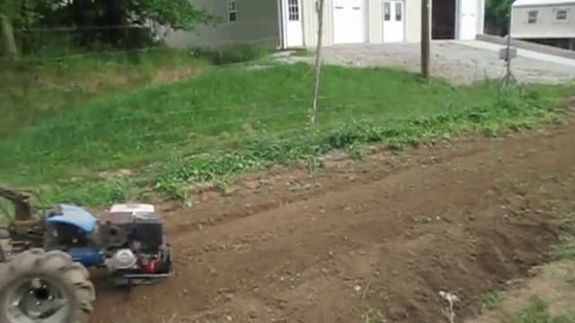 BCS 853 Walk-Behind Tractor with Disk-Hiller-type Bedshaper смотреть онлайн