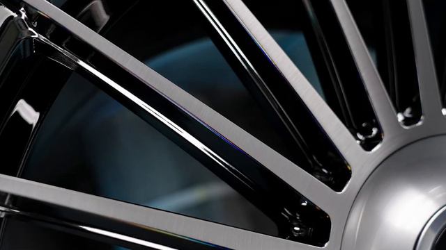 The All-New Vossen Hybrid Forged HF-8 смотреть онлайн