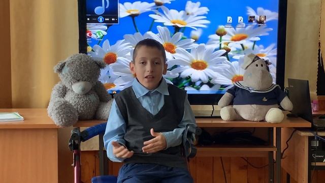 Сережа Зубцов читает стихотворение смотреть онлайн