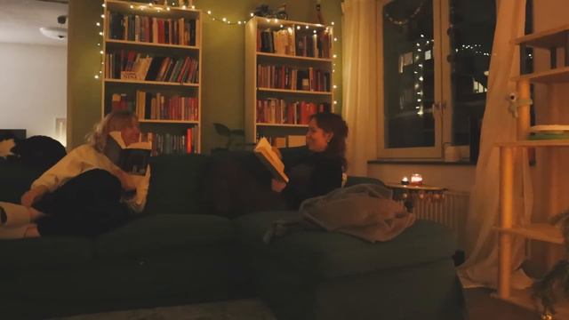 Cozy Reading Vlog 🍂 🕰 falling in love with romance again, reading dates with friends & library trip смотреть онлайн