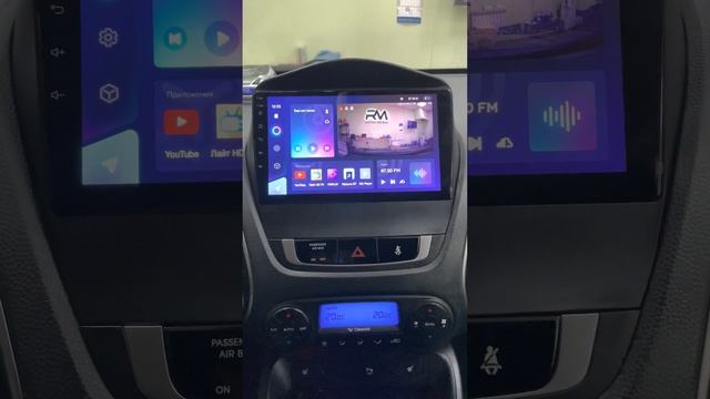 Hyundai IX35 ходовые огни, штатный регистратор, замены штатной камеры заднего вида смотреть онлайн