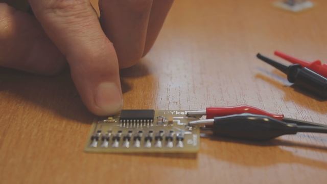 Бегущий поворотник v3 смотреть онлайн