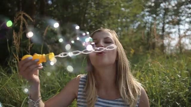 Этот мир только для нас! смотреть онлайн