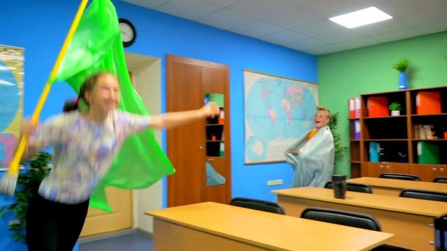 Настя и Рыжий пошли в АТАКУ на Настеньку! смотреть онлайн