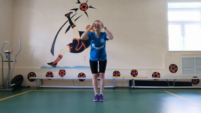 Танцевальная разминка "Тыдыщ!" смотреть онлайн