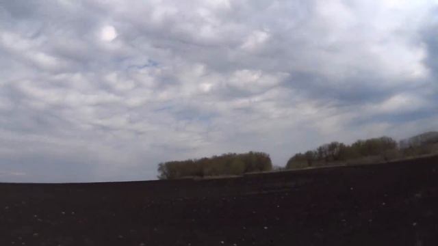 НАШЛИ СТРАННУЮ ПОСТРОЙКУ НА ЛЕСНОЙ РЕКЕ!